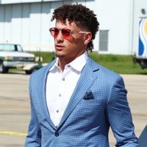 Meet your Posher, Deric